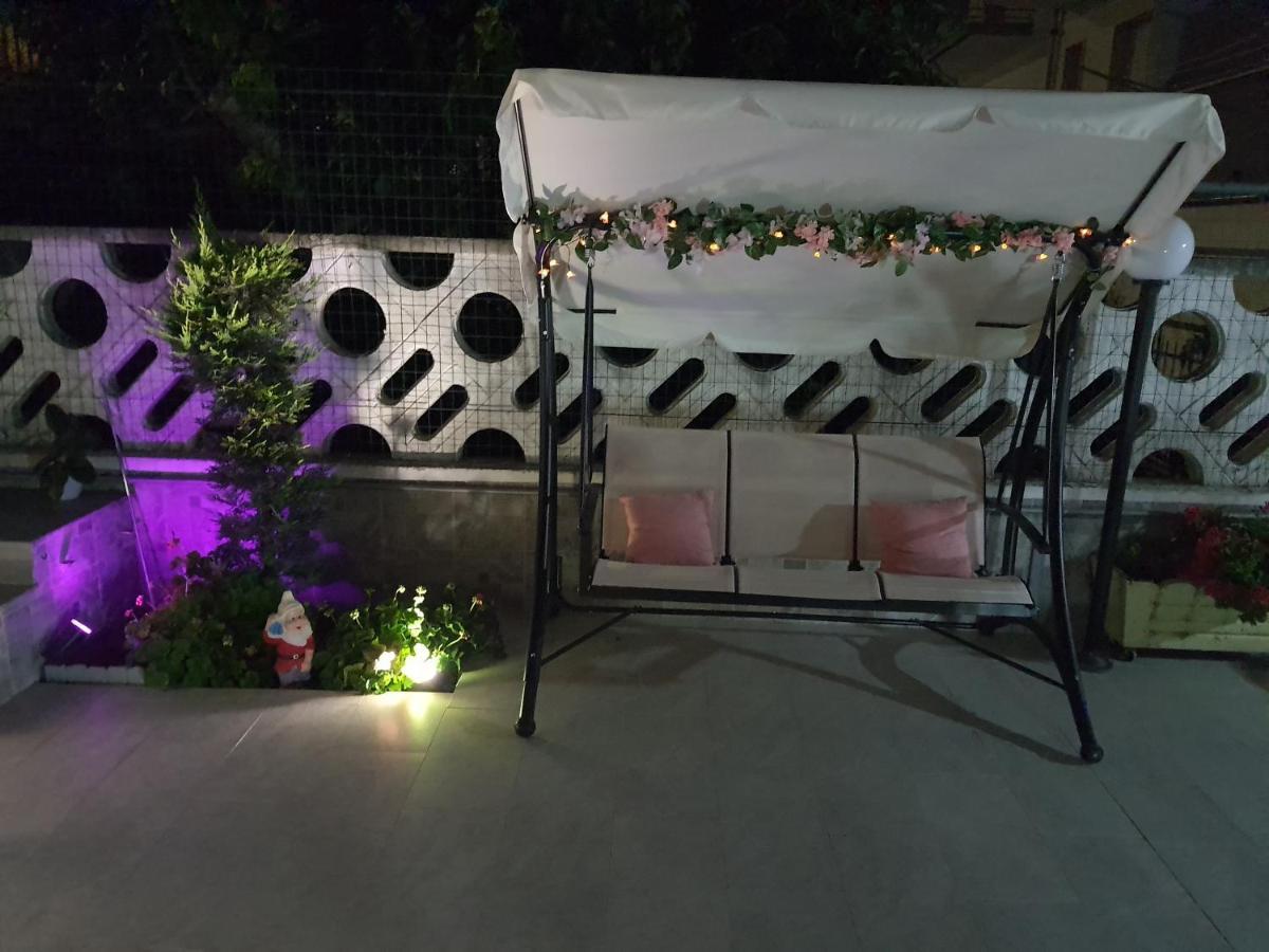 Shabby Chic Rooms Con Cucina E Giardino Privato Pomarico Exterior photo